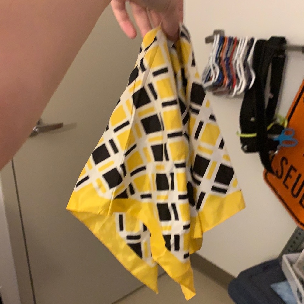 scarf